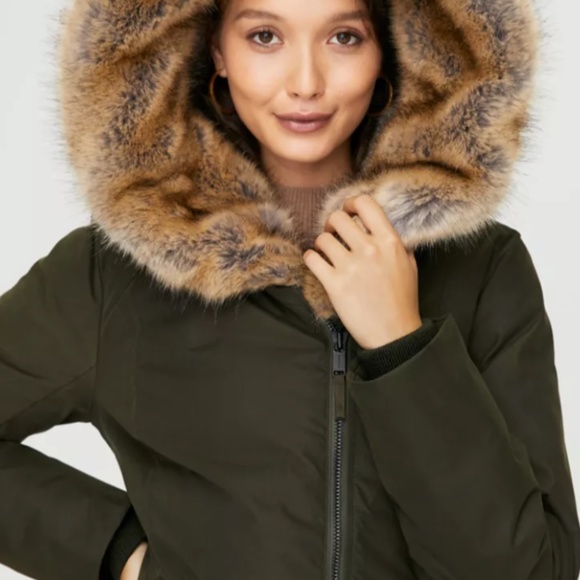 Aritzia Babaton St. Moritz Parka XS (Olive Green) - Picture 3 of 3